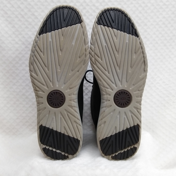 UGG Men's Black Leather Chukka Boots "Union" SZ 13 - Picture 4 of 11